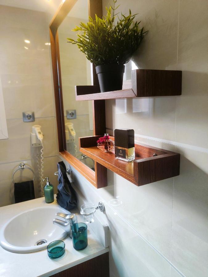 Sage Palm Apartment By Namaste Elite Malaga Ngoại thất bức ảnh